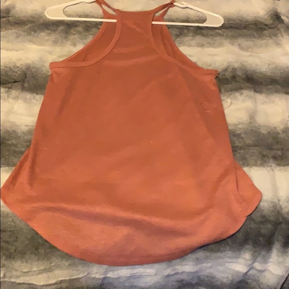 Tank top - Picture 2 of 3